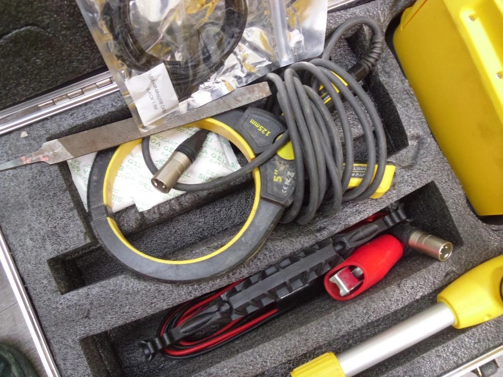 Vivax Metrotech VM-850 Cable & Pipe Locator Complete Kit Working...