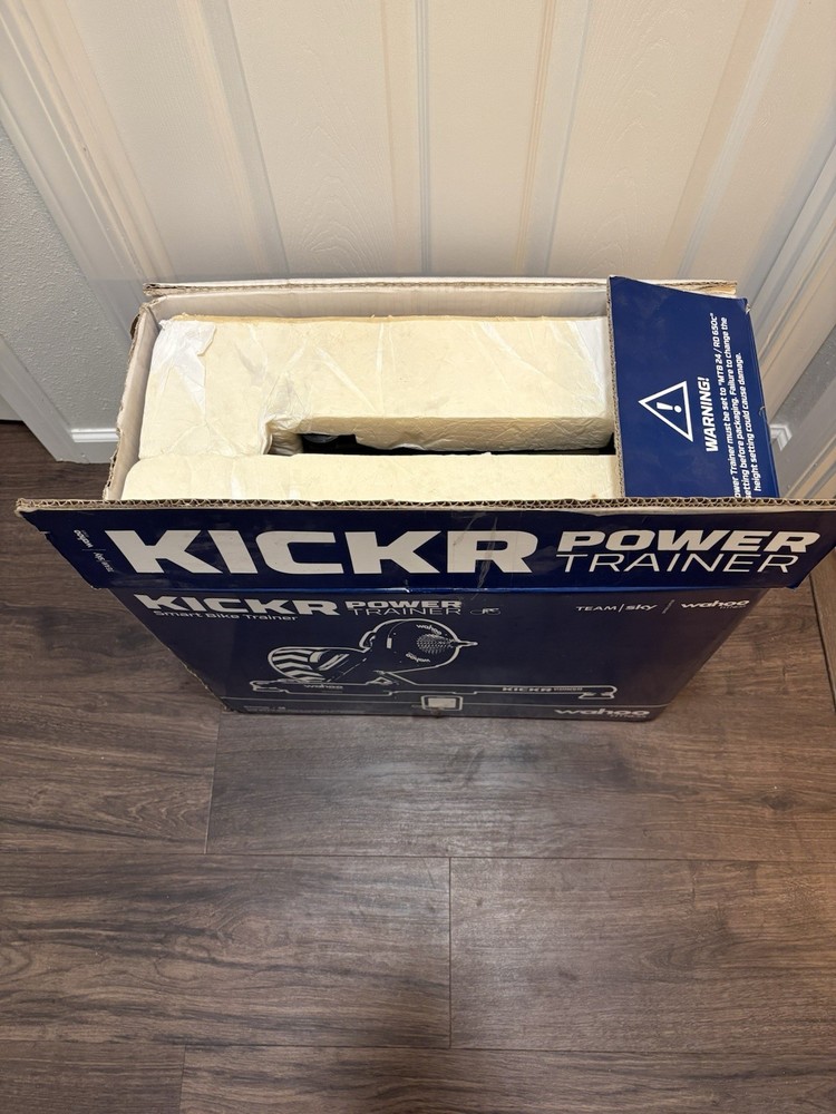 Wahoo KICKR Gen 1 Smart Trainer Original Box Untested V1 Missing Pin WF104
