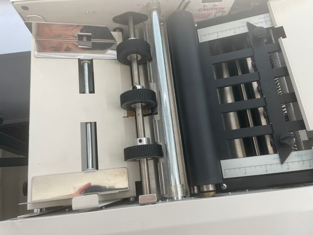 Formax FD-1500 Folder/Pressure Sealer