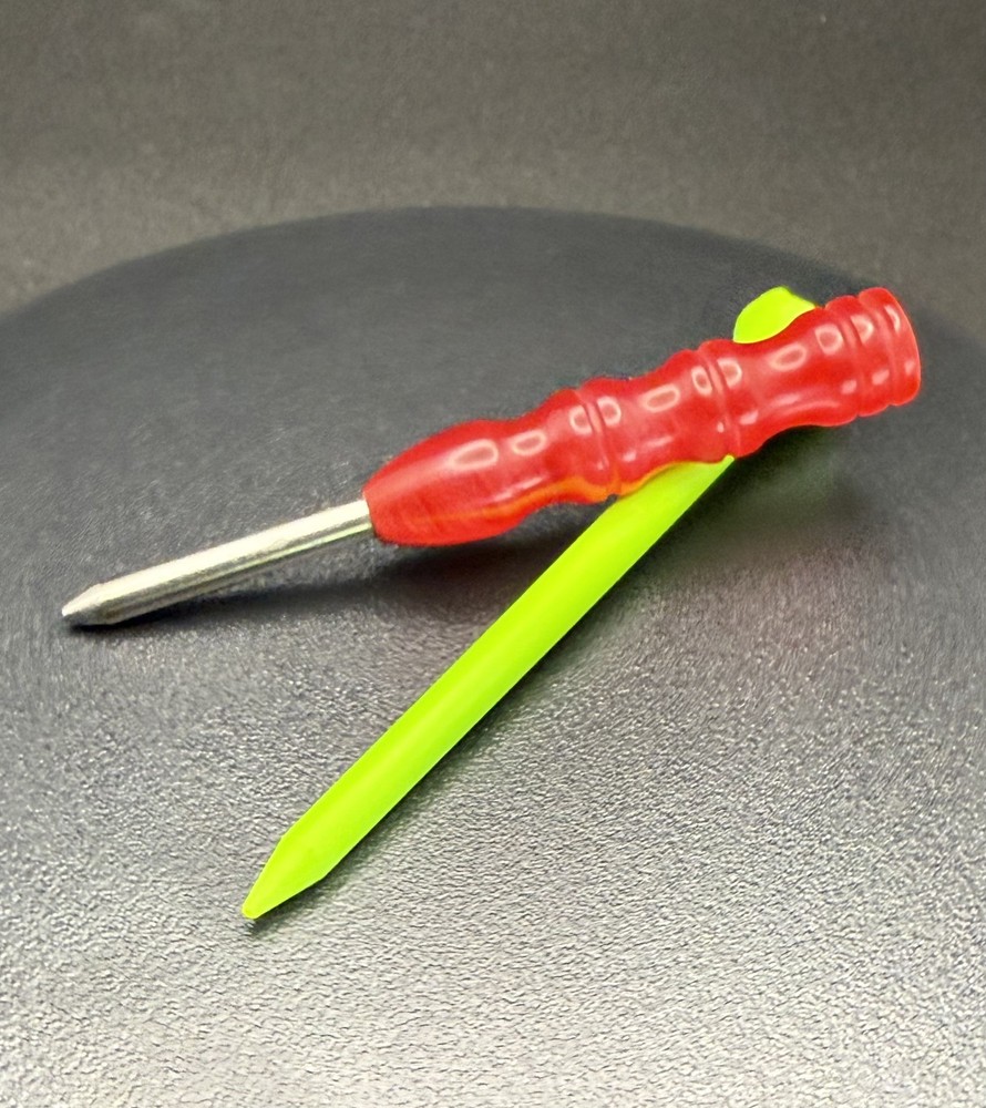 Single prong titanium divot tool - Red Hot (Slim)