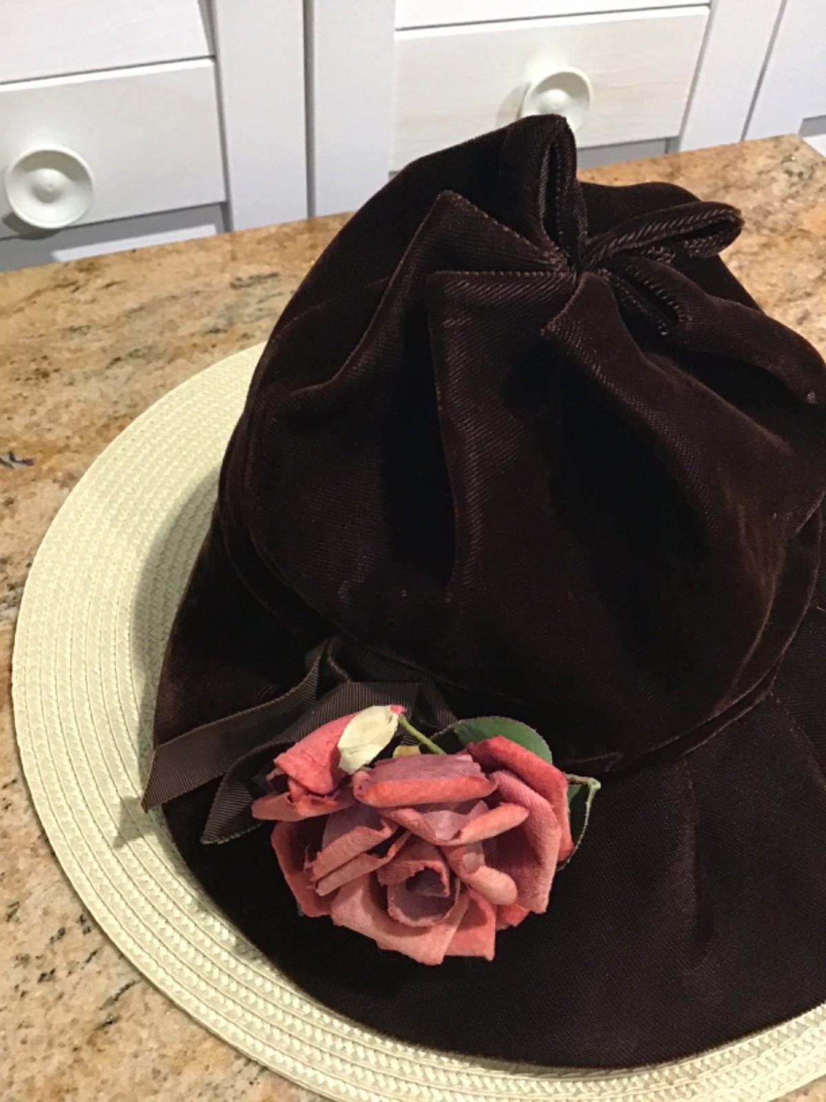 VTG Dark Brown Velvet Blossom 90’s Floppy Flower Hat