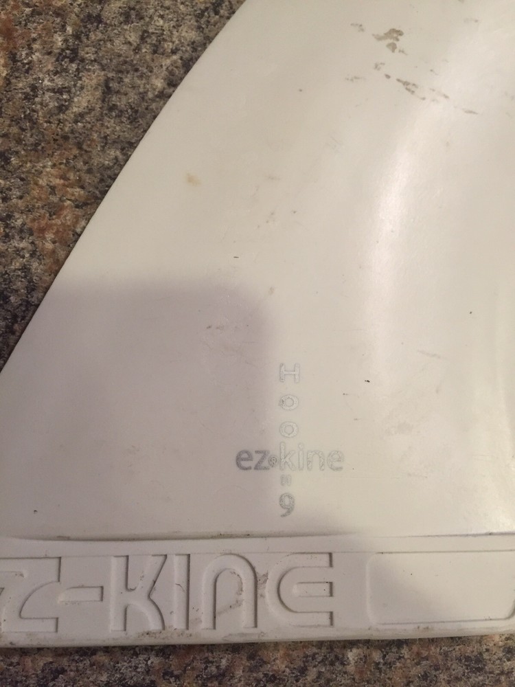 Surfboard Fin 9" Ez Kine White Single Fin