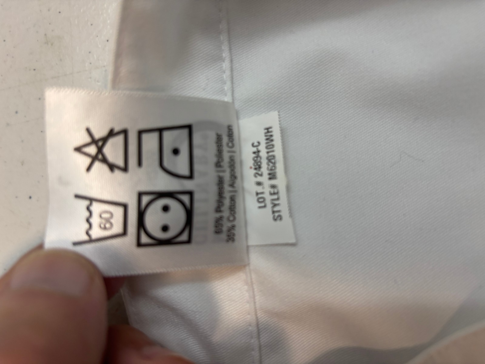 Mercer Culinary M62010WHL Renaissance Men's White Long Sleeve Chef Jacket Large