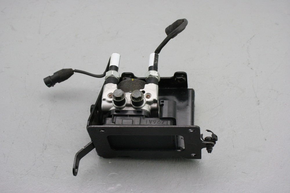 Indian Roadmaster ABS Pump Module + Mount 6,325 miles