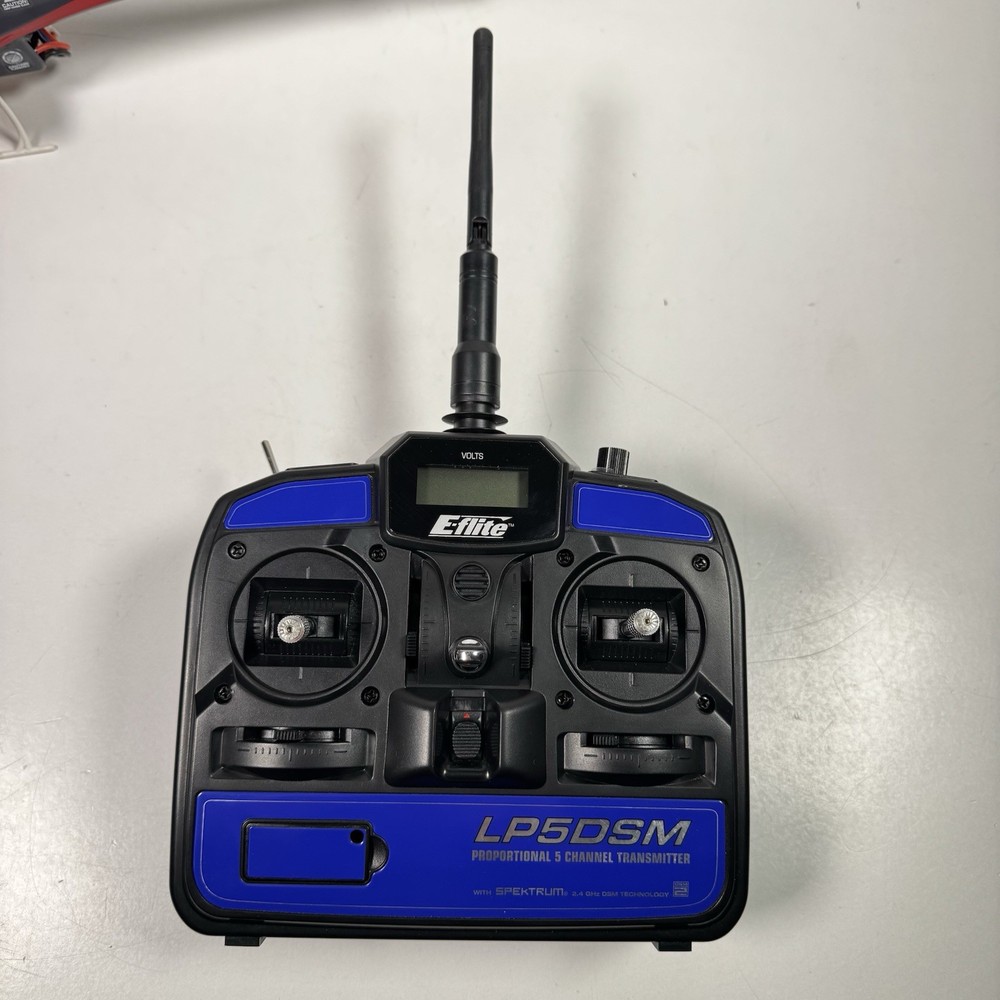 E-FLITE Blade CX2 R/C Remote Control Heli Helicopter Broken Blade