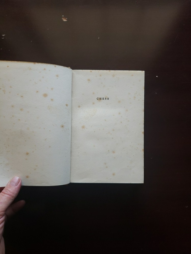 CHESS L. Hoffer VTG Book