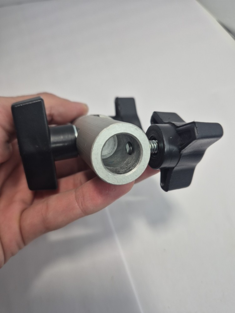 Novatron 1500VR Studio Lighting Replacement Light Mounting Bracket -