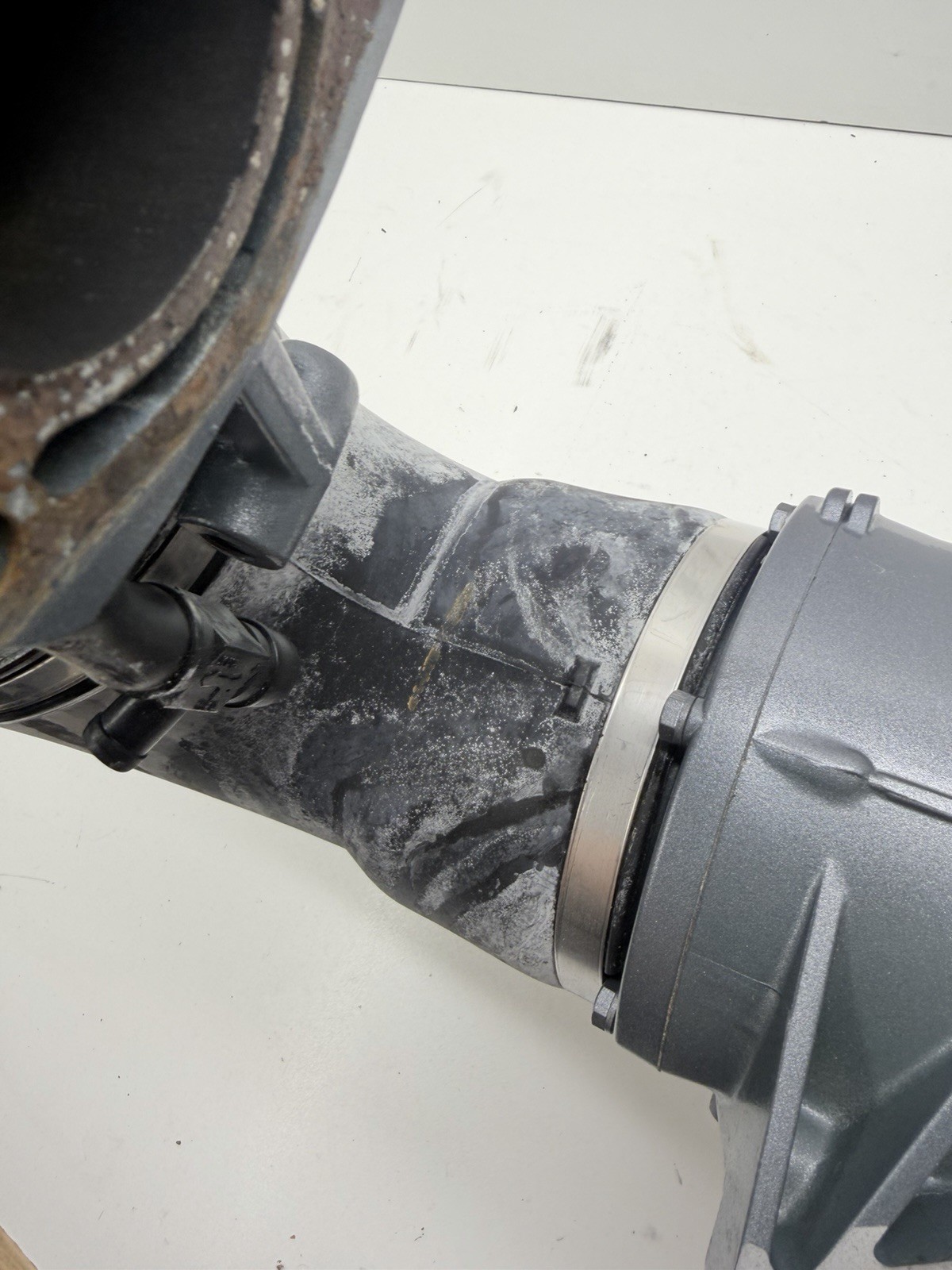 1994-2003 Yamaha WaveRaider WaveVenture XL 700 62t Exhaust Pipe Chamber Muffler