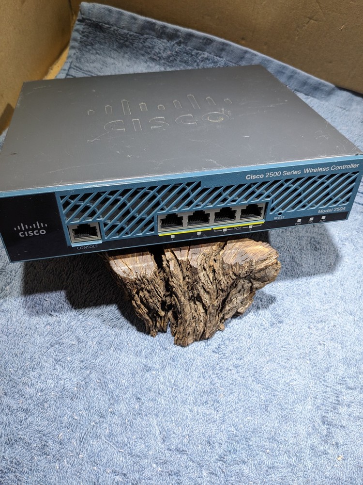 Cisco 2500 Series Wireless Controller - Unit Only