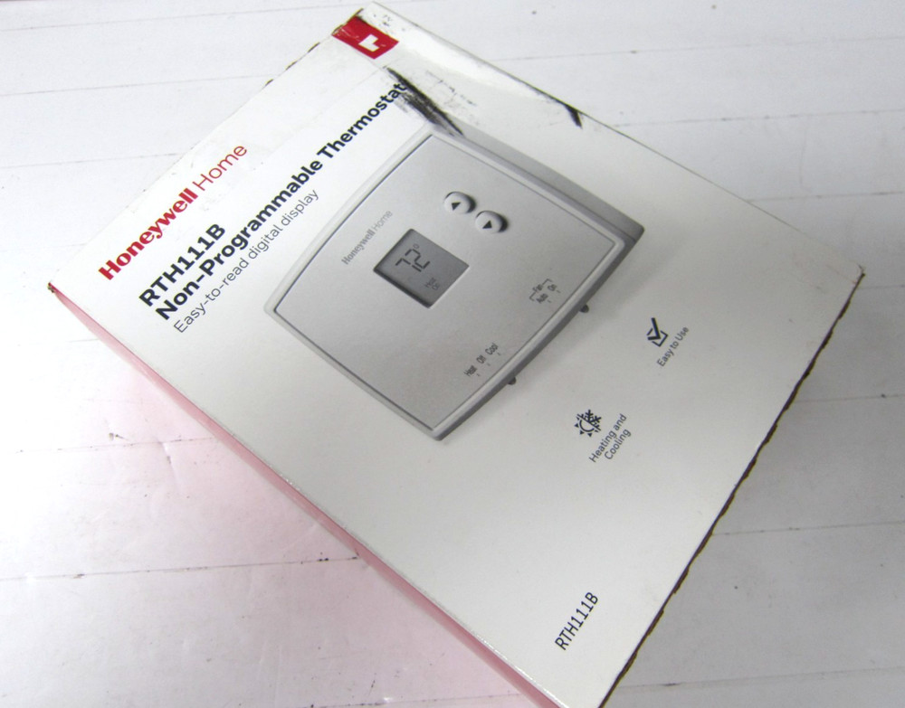 Honeywell RTH111B1024 Horizontal Digital Non-Programmable Thermostat