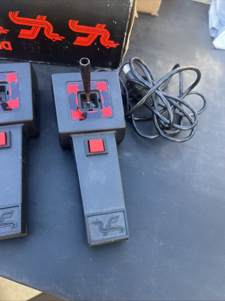 Dragon 32 Computer System Joystick (2)