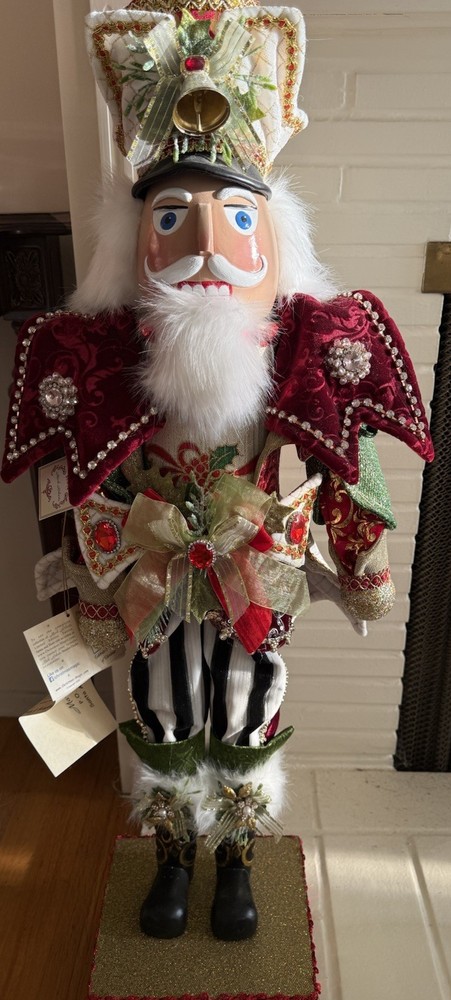New Limited Edition Mark Roberts Christmas “Raspberry and Cream” Nutcracker