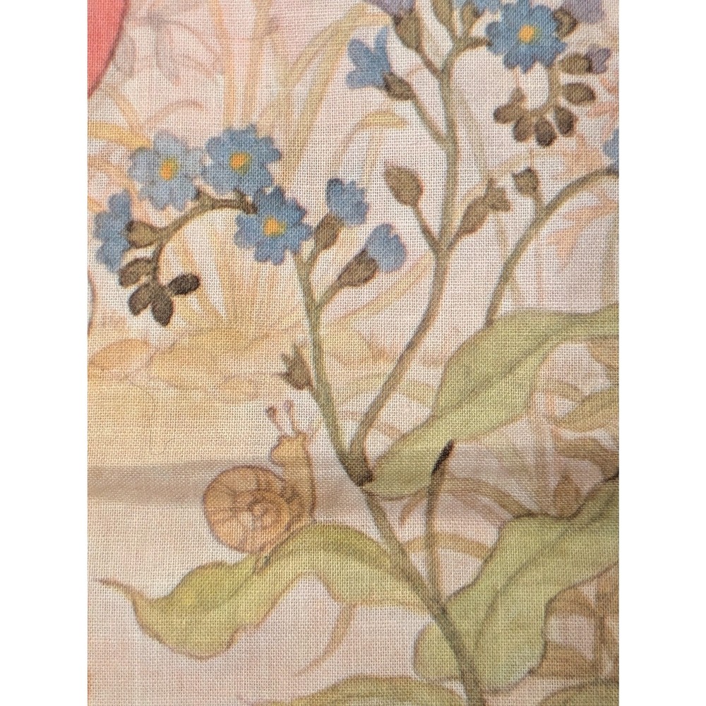 Drawing Board Hankie with Animals/Woods