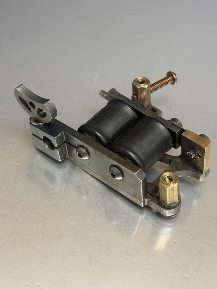 UKRAINE MADE COIL TATTOO MACHINE Liner ( Not Sharpz )