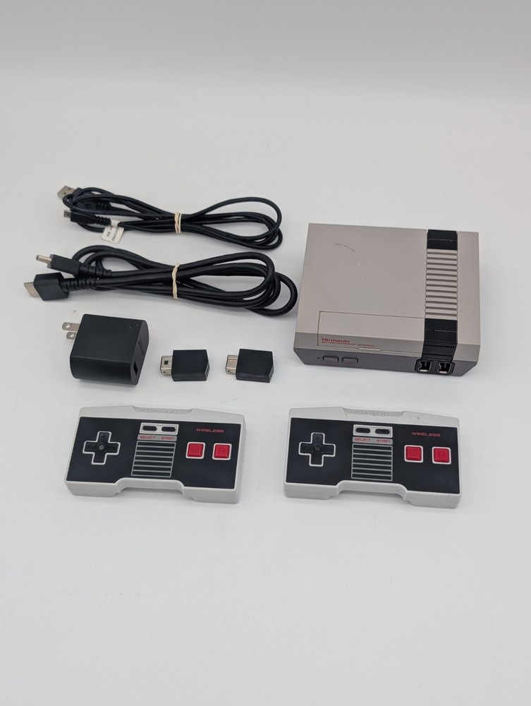 Original NES Mini Classic Console Nintendo System 2 Wireless Controllers