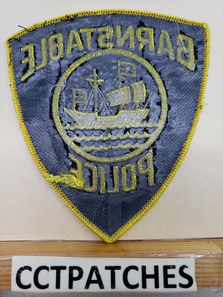 BARNSTABLE, MASSACHUSETTS POLICE SHOULDER PATCH MA