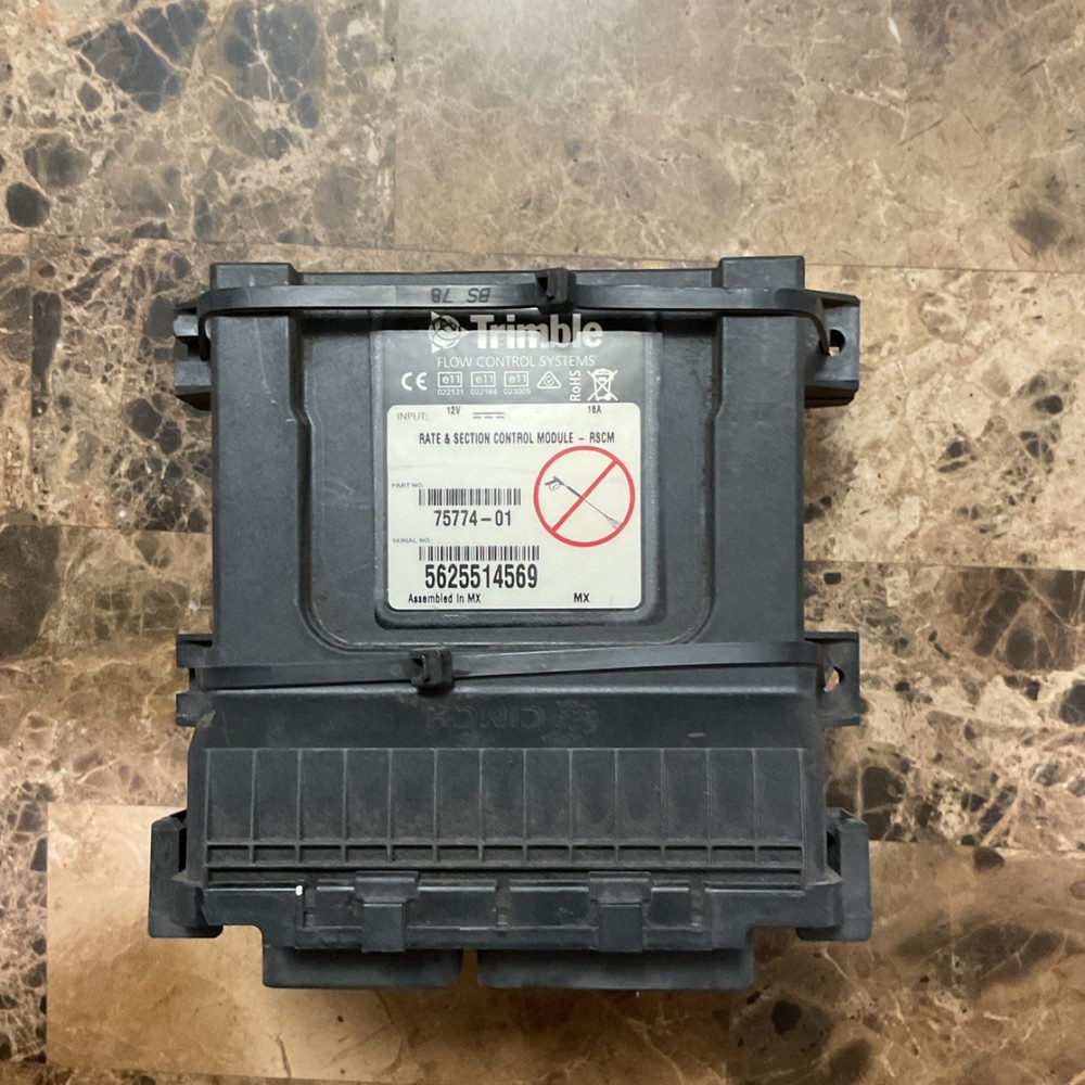 Trimble Field IQ Rate Section Spray Control Module PN75774-01 W Signal Input Mod