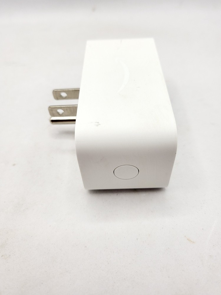 Used - Amazon Alexa Smart Plug C2YY37 - White