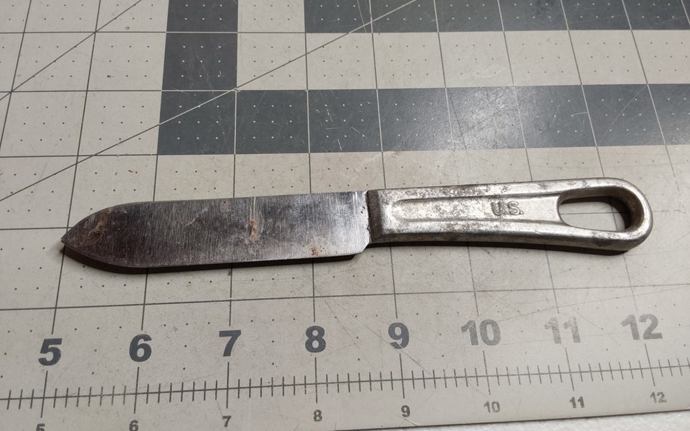 WWII US Army Mess Kit LF&C 1945 Dinner Knife
