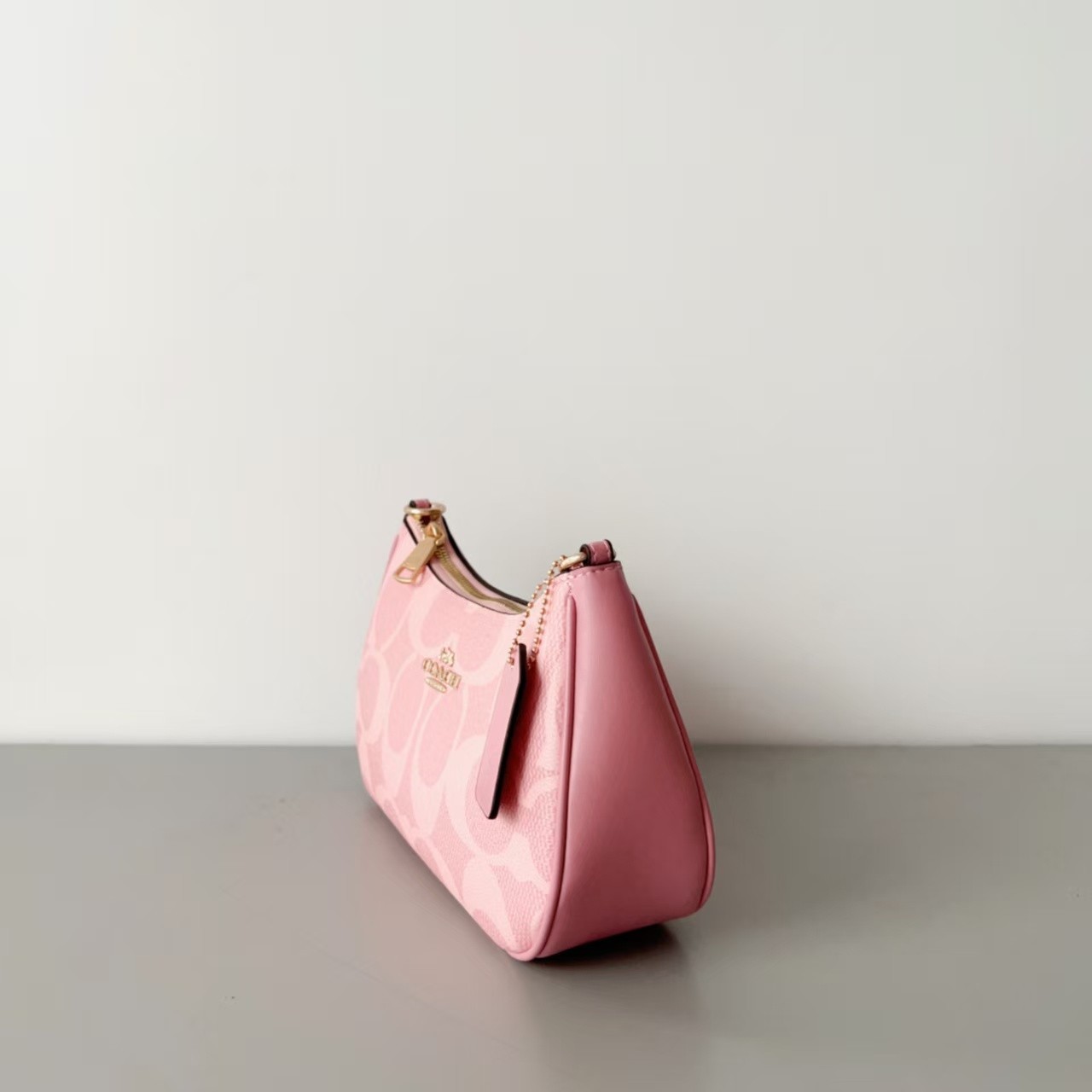 COACH Teri Shoulder Bag In signature canvas/Gold/Powder Pink New CAL51