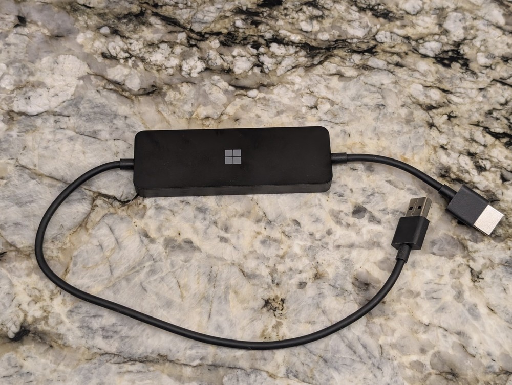 Microsoft 4K Wireless Display Adapter Model 1942  Tested & Working