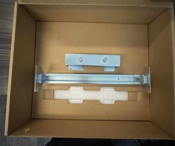 Universal Access Point Ceiling Mount Assembly (7683182-01)