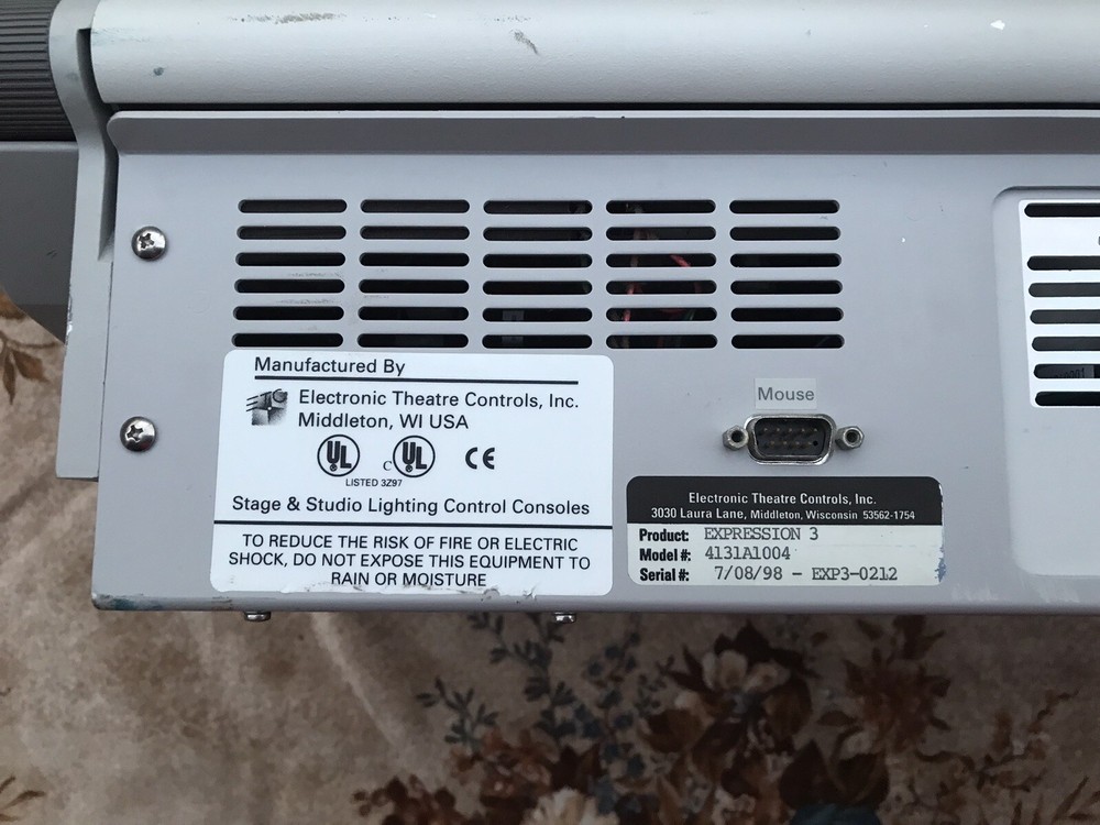 ETC Pro Expression 3 lightning Console, Model#4131A1004 / Read Description