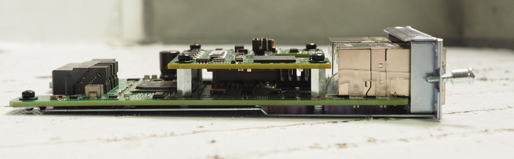 Cisco NIM-ES2-8-P 8-Port Gigabit Ethernet LAN Switch Network Interface Module
