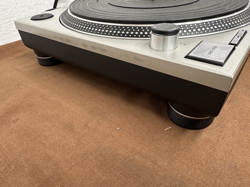 technics turntable sl 1200 mk2