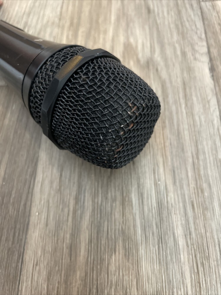 karaoke USA microphone