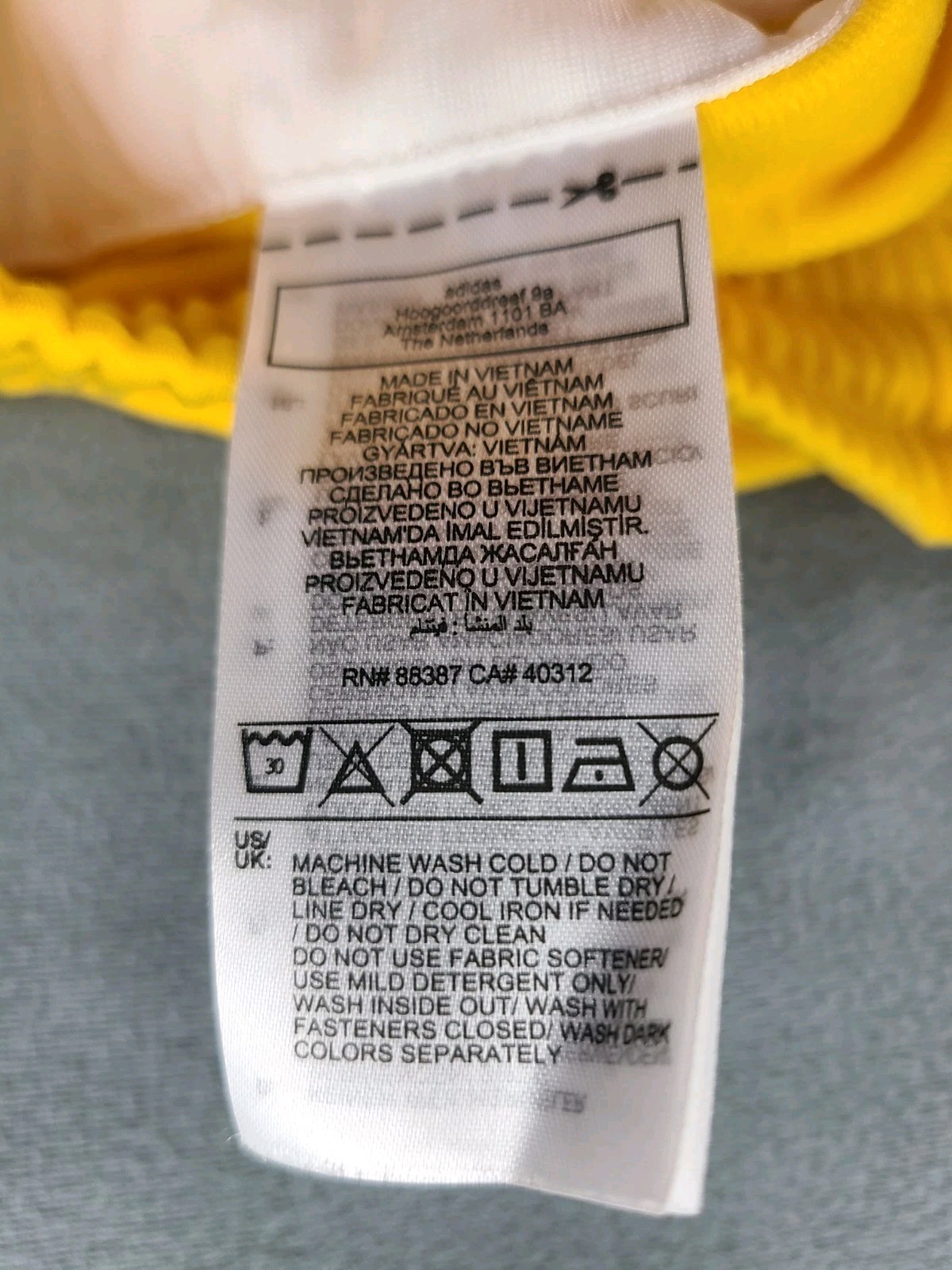 adidas Women's Originals Adibreak Iconic Pants snap-button side Size Small NWT