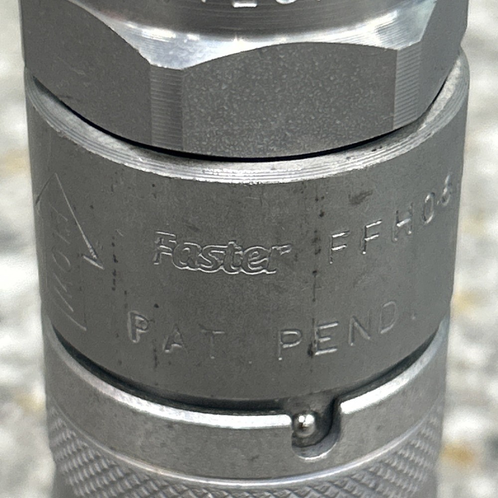 Faster FFH06 12 SAE Flat Face Hydraulic Coupler