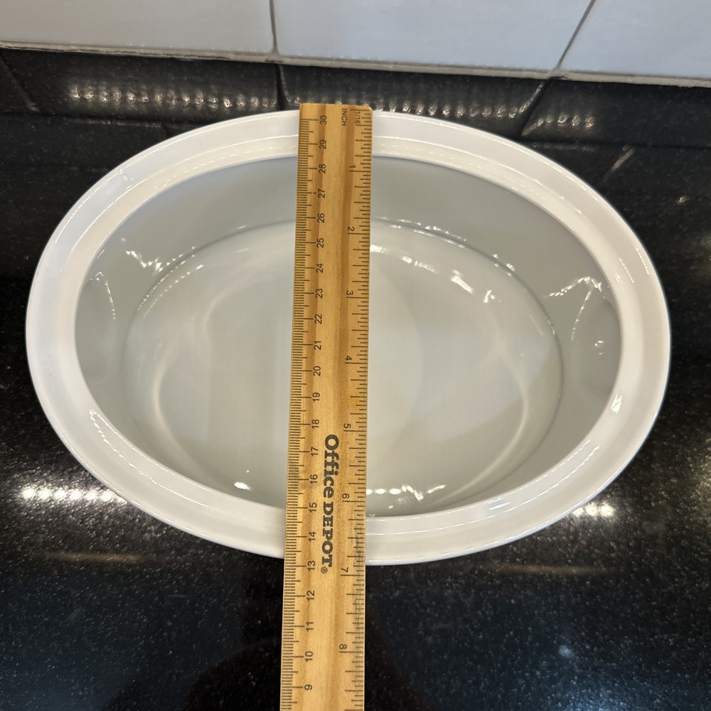 Studio Nova Prima Bake & Serve 2 Quart Oval Covered Casserole Japan UP034