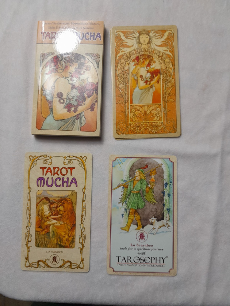 TAROT MUCHA LO SCARABEO