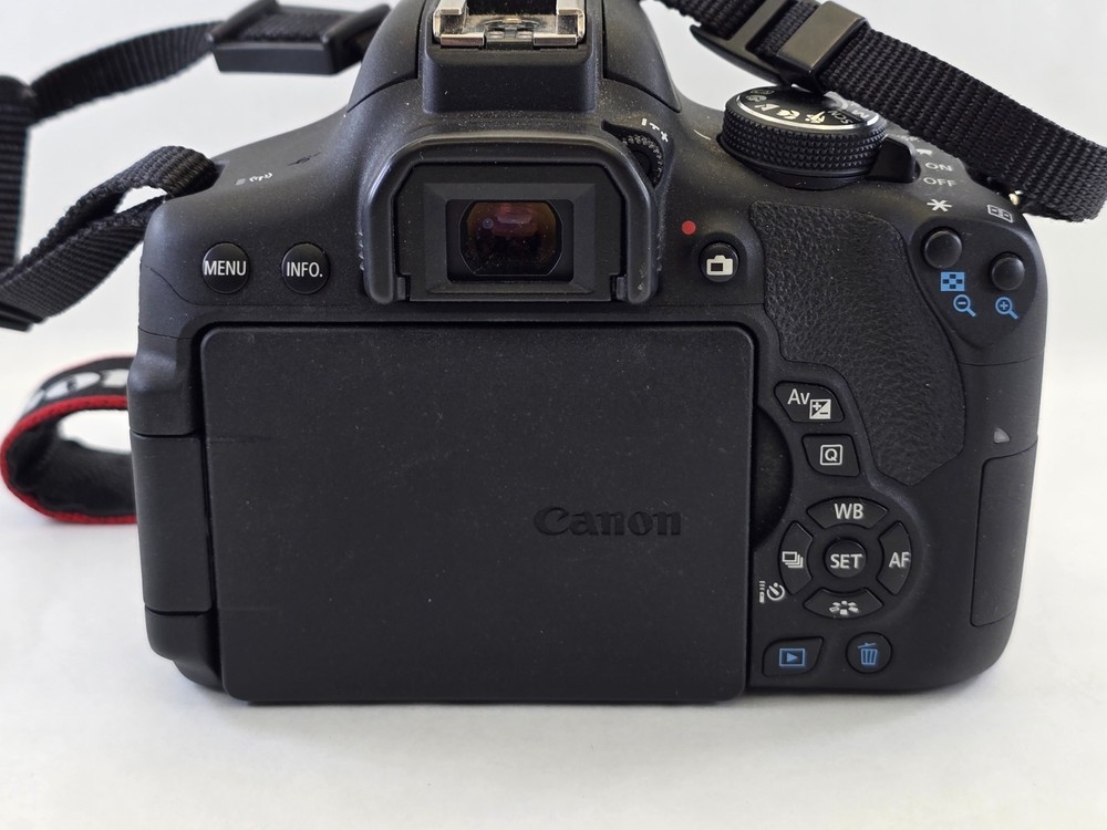 Canon EOS Rebel T6i DSLR Camera