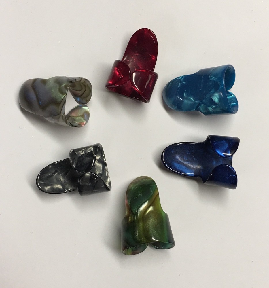 Uñas/Pajuelas Para Tocar Guitarra. Finger Picks-6 Pcs