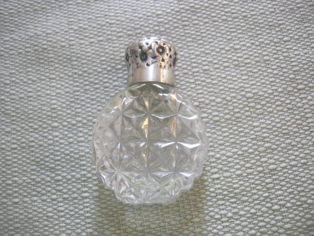 Antique Gorham Whiting Sterling Repousse Top Perfume Scent Bottle, 925 Fine