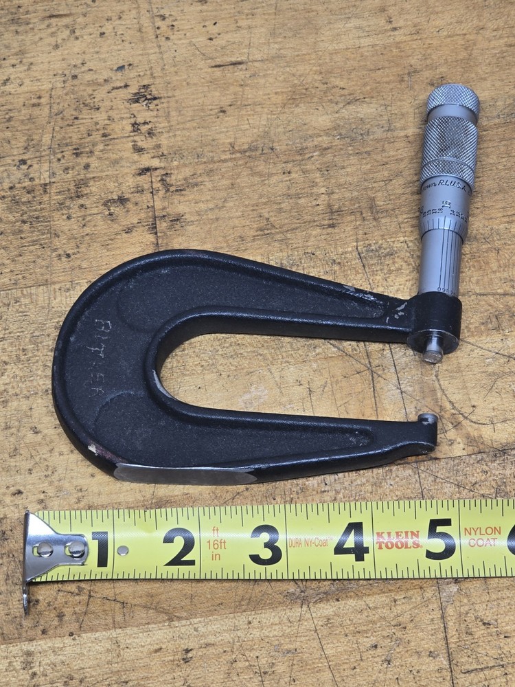 Brown & Sharpe Micrometer 0-1" Deep Throat