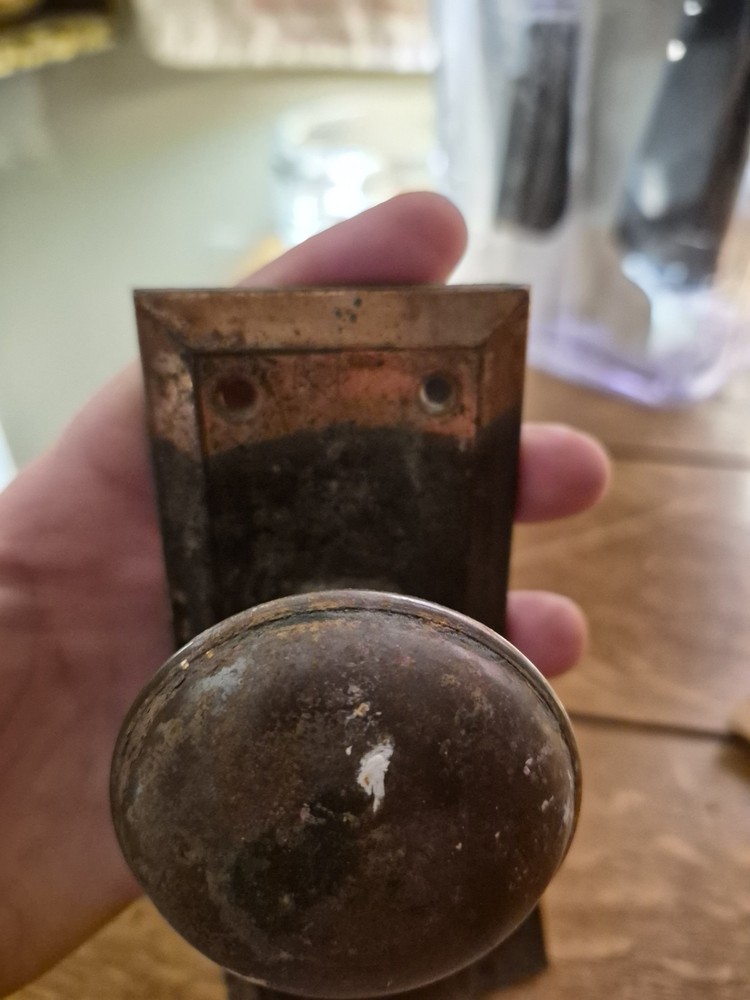 Vintage Metal Door Knobs and Face Plates