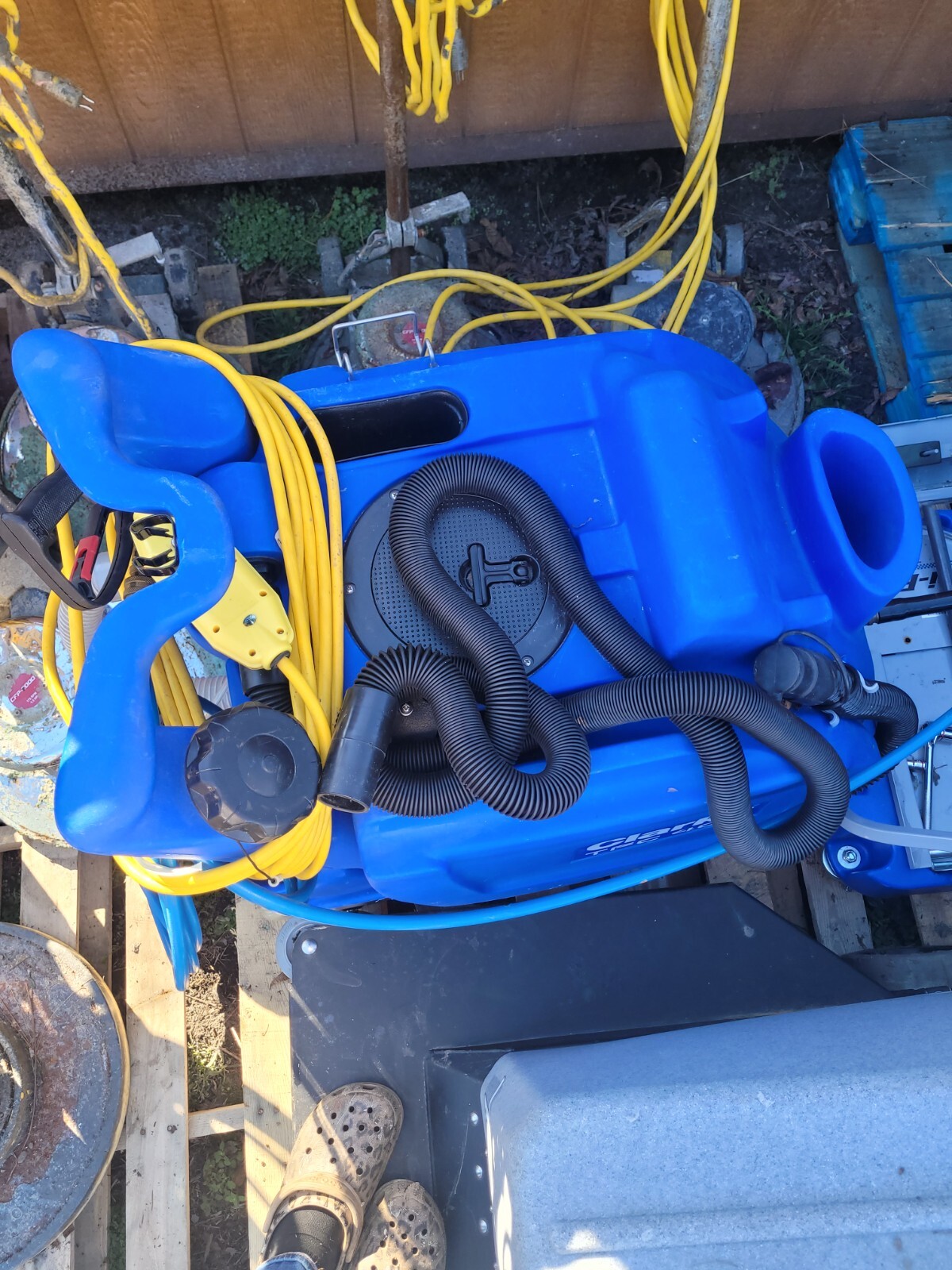 Clarke TFC 400 Cleaning Unit TESTED WORKING. SEE PICTURES.