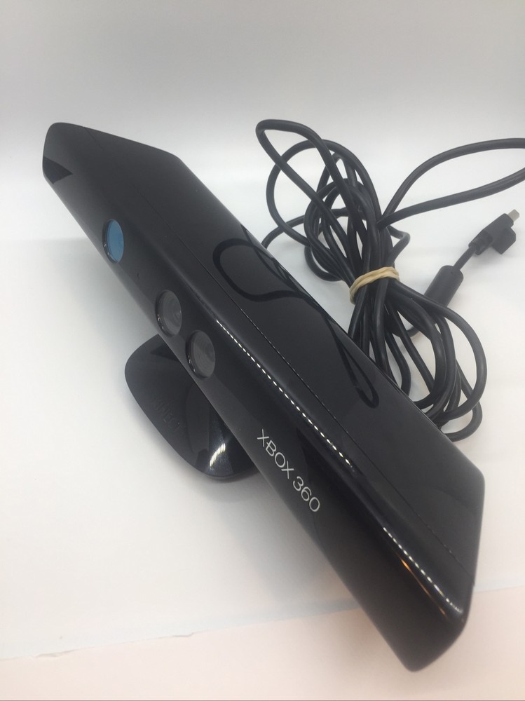 Microsoft Xbox 360 Kinect Motion Sensor Bar with games lot Music