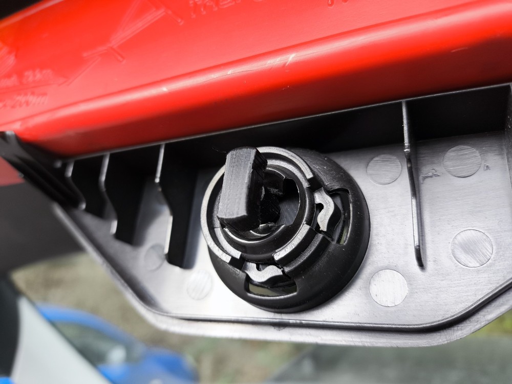 Bracket Turn Knob for Warning Triangle Comp Lock Passat B6 / B7 (3C) Variant