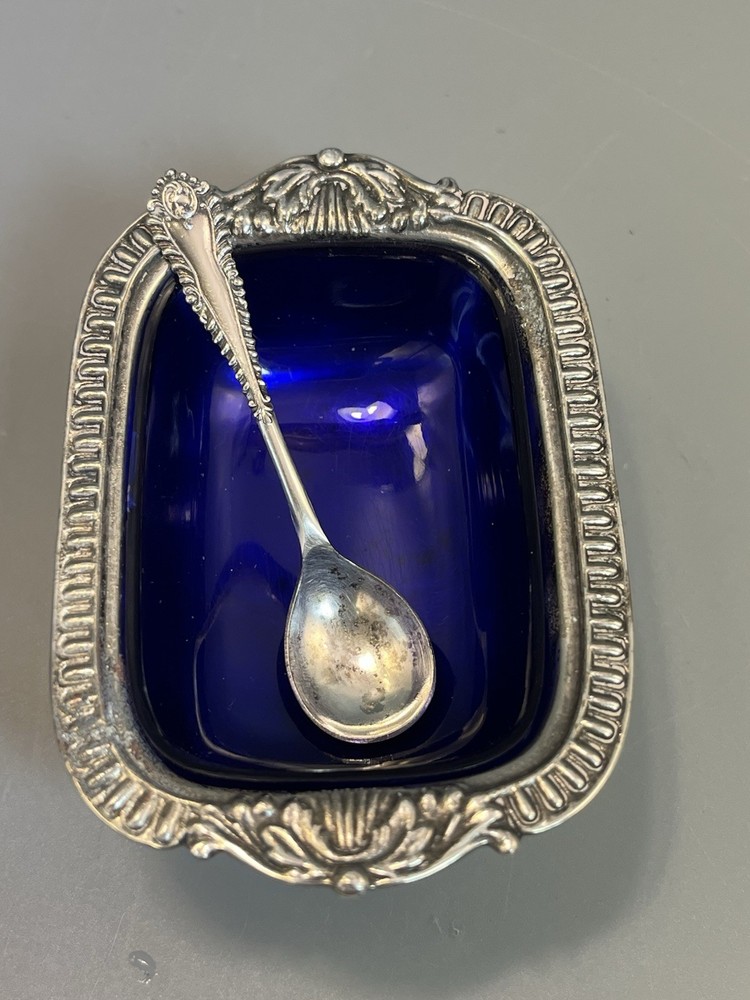 Footed Open Salt Cellar Cobalt Plastic Insert Silver Plate Base Made In England