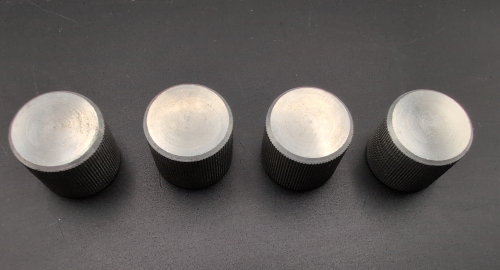 VINTAGE ALUMINUM STEREO CONTROL KNOBS USED (Qty 4)