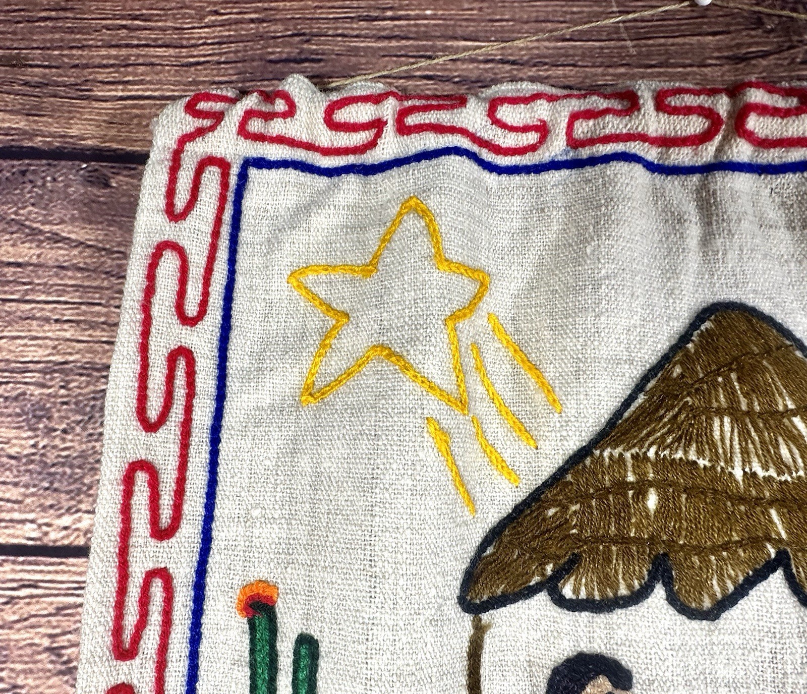 Vintage Peruvian Alpaca Handmade Hanging Tapestry Textile Embroidery Nativity