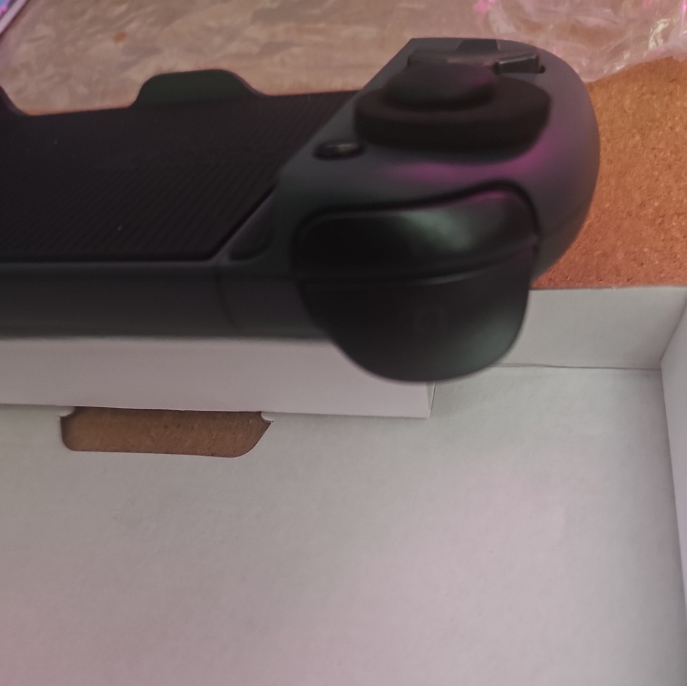 NACON MG-X Android gaming controller