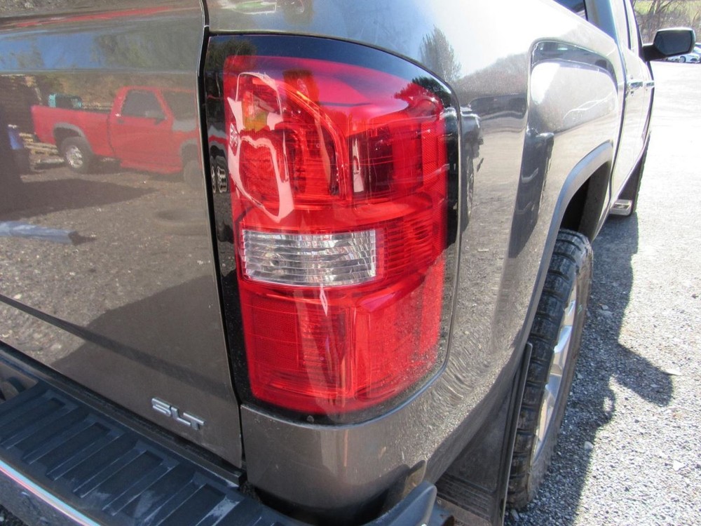 SIERRA150 2015 Glove Box 1035558