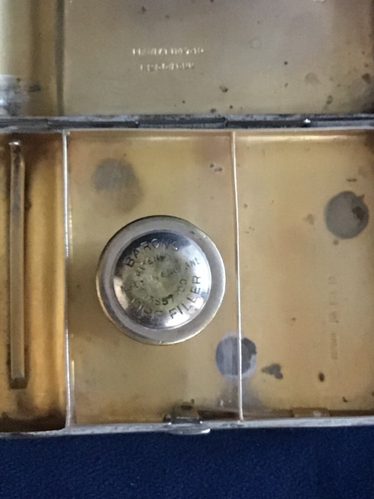 silver tobacoo/ snuff box 1909 89 gms