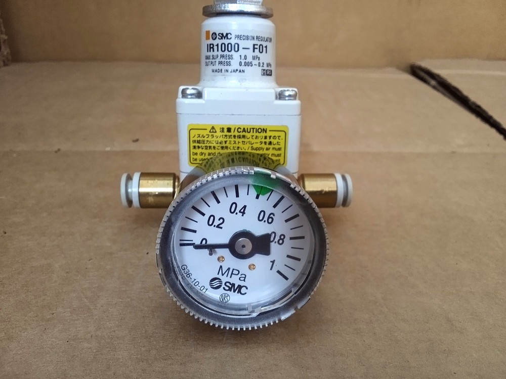 SMC Precision Regulator IR1000-F01