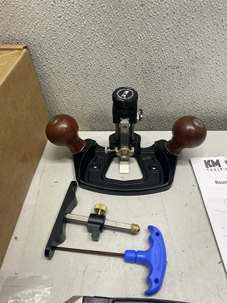 KM-17 Pro Router Plane